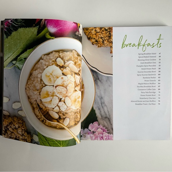 Simple Green Meals Vegan Cookbook - Picture 3 of 8